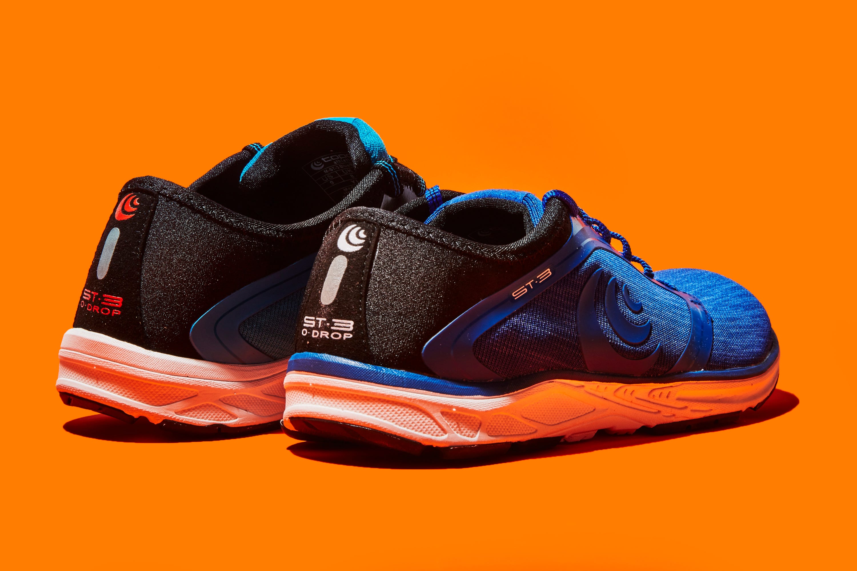 Shoe, Footwear, Outdoor shoe, Running shoe, Orange, Walking shoe, Product, Cross training shoe, Sportswear, Sneakers, 