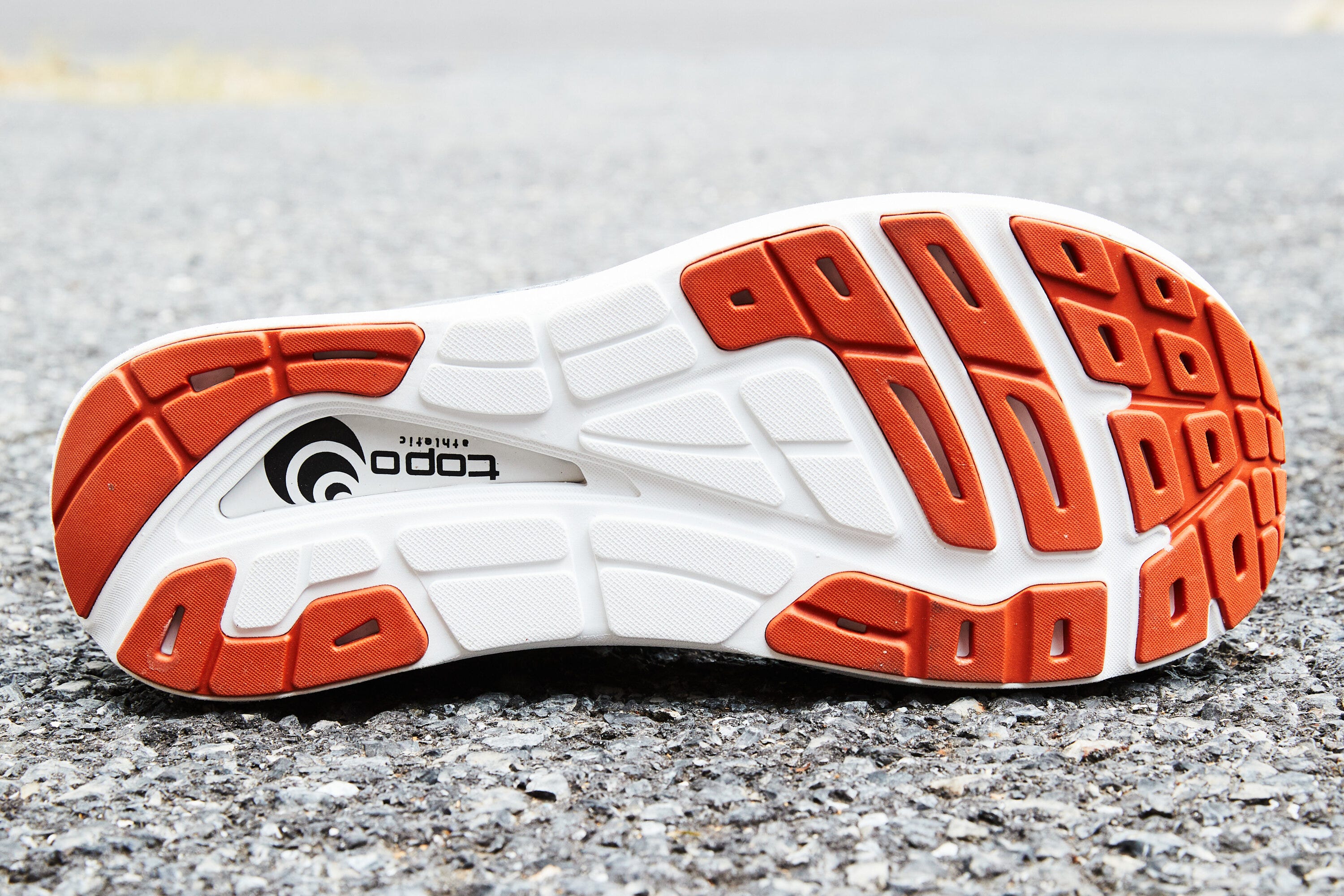 topo athletic phantom 2 shoes