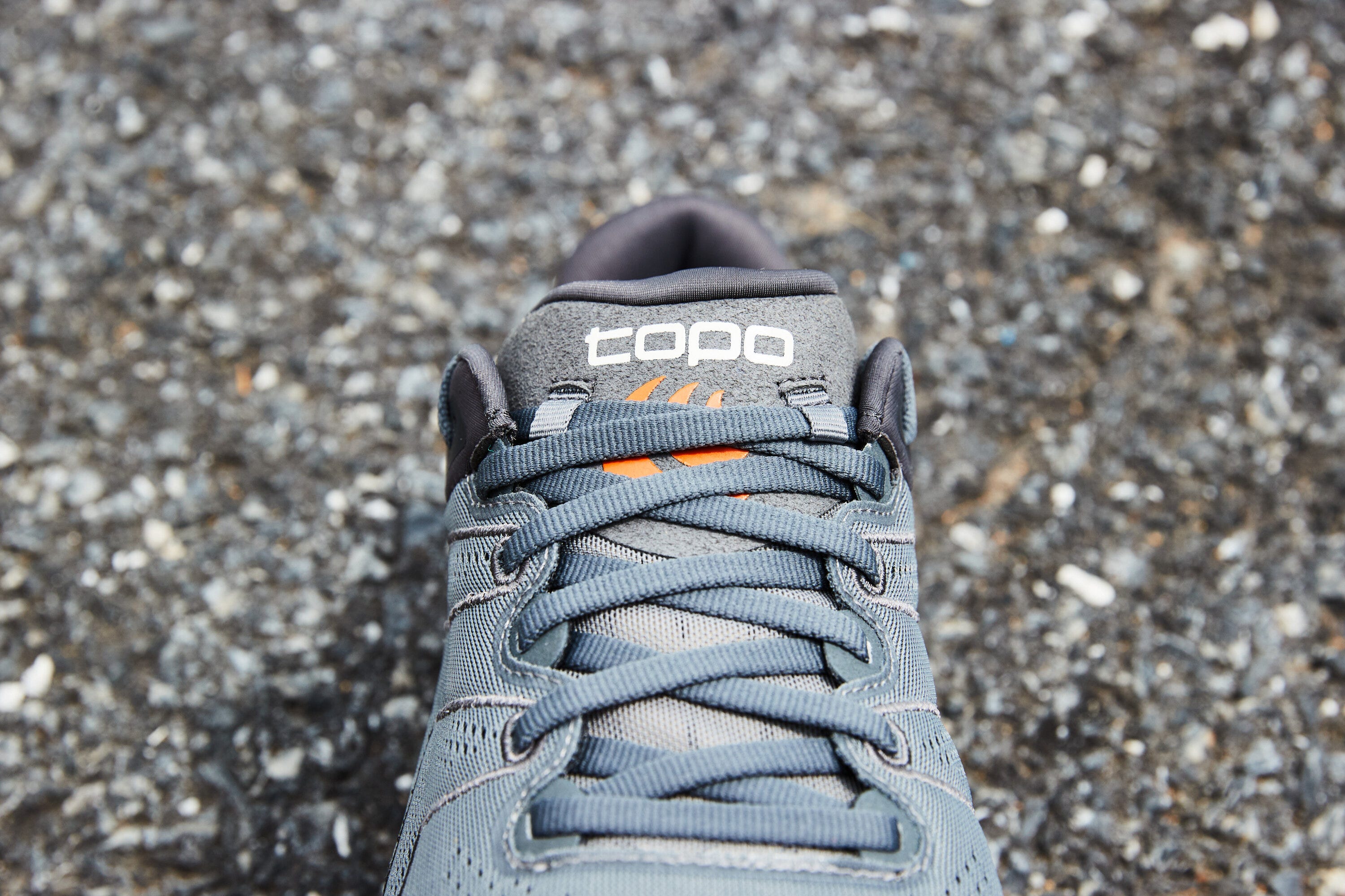 topo athletic phantom 2 shoes