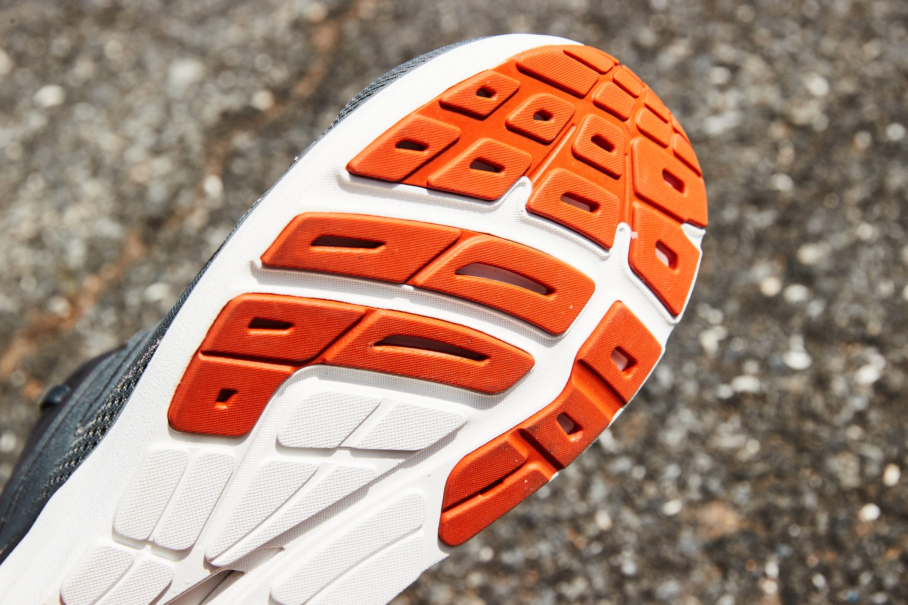 topo athletic phantom 2 shoes