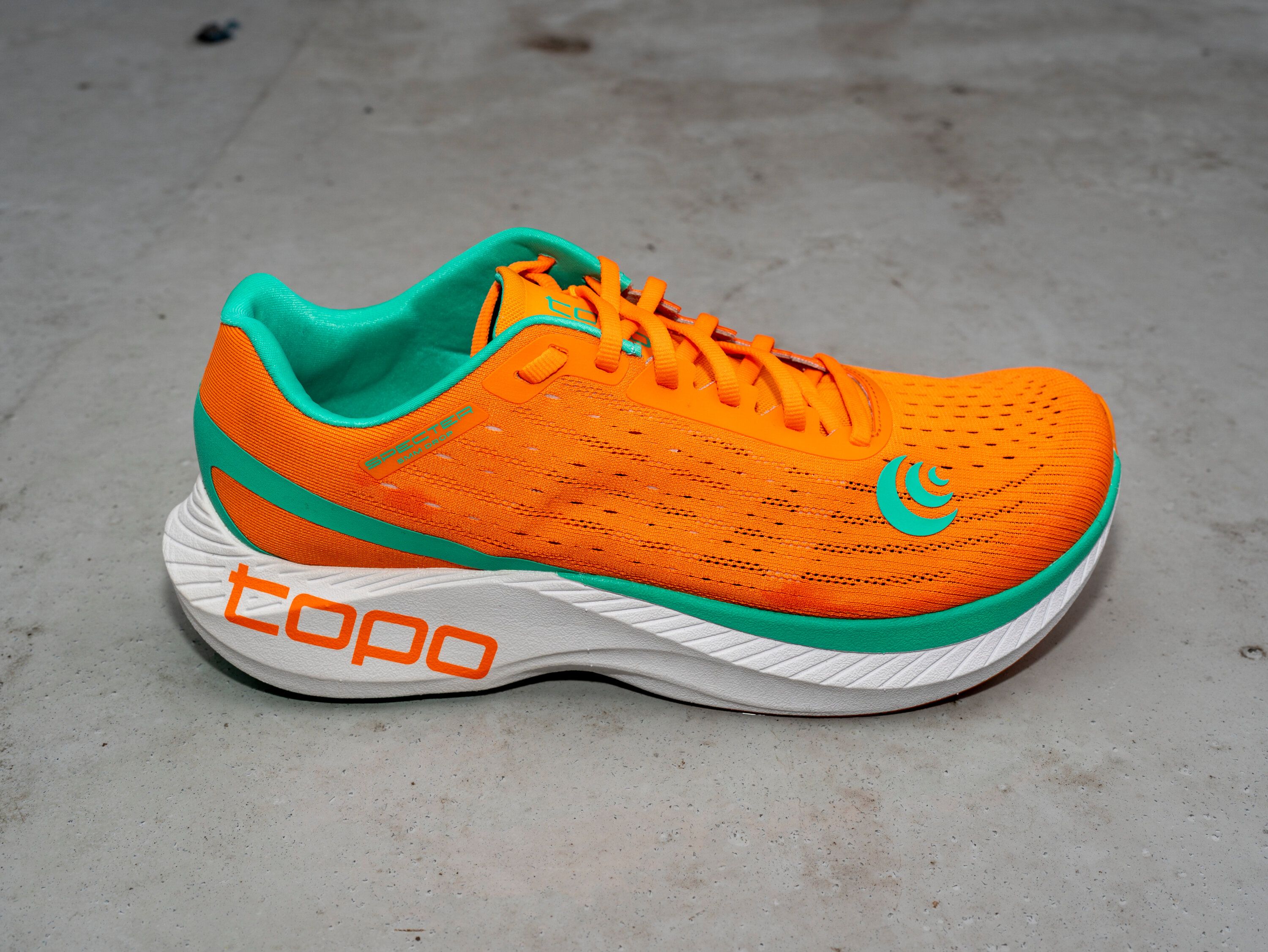 Topo Athletic Specter Review  Cushioned Running Shoes 2023