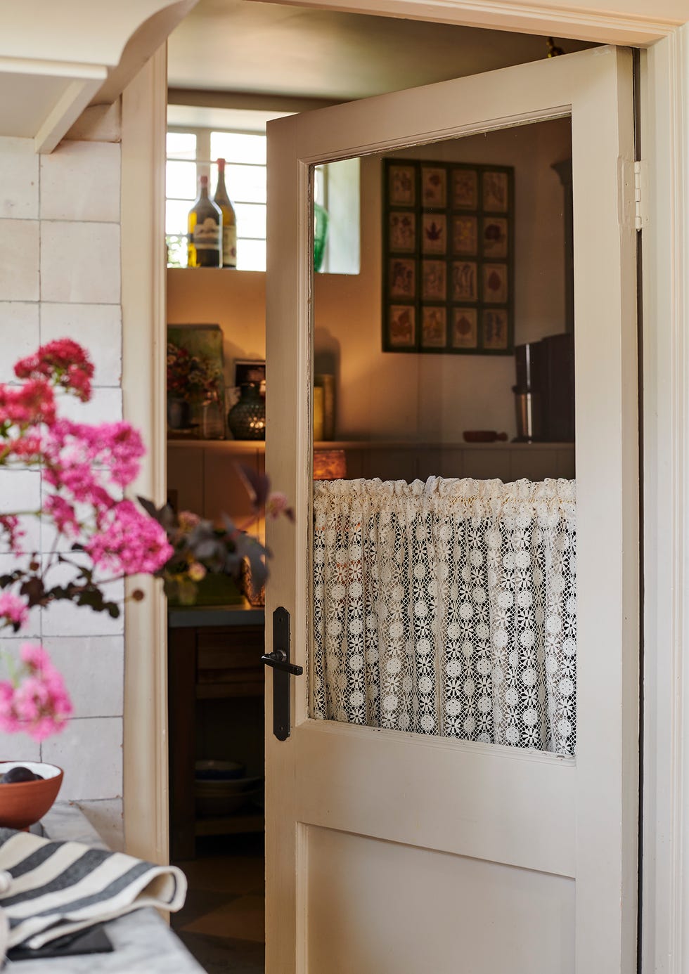 tori murphy nottingham lace curtain kitchen door