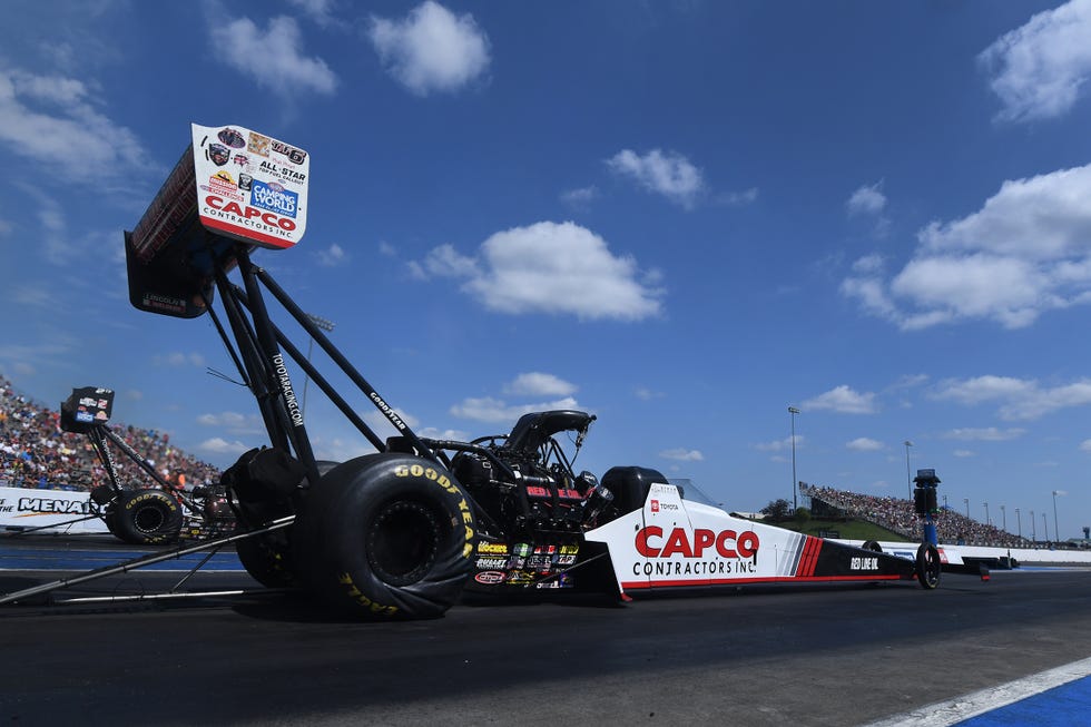 NHRA Topeka Final Qualifying, Sunday Pairings: Robert Hight Earns 80th No.  1 Qualifier