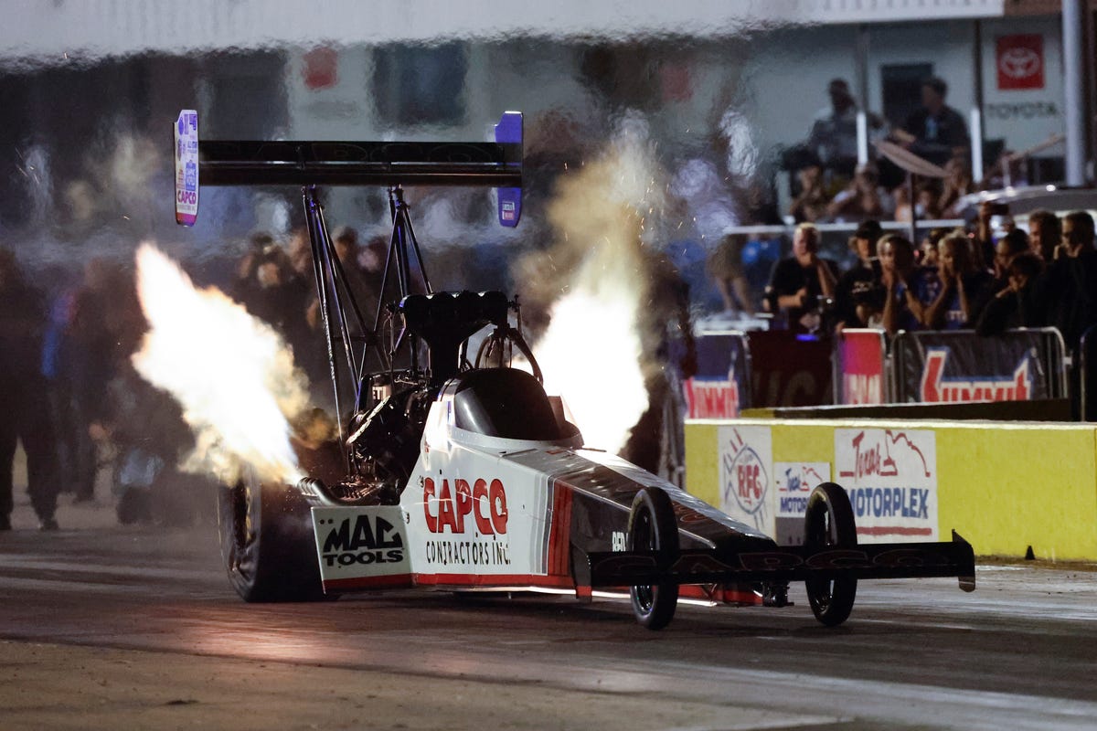 NHRA Texas FallNationals Friday Qualifying: Steve Torrence Makes ...