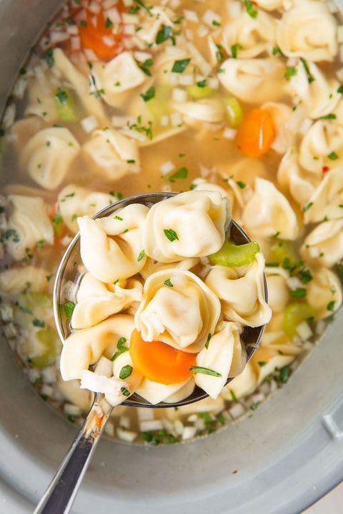 slow cooker chicken tortellini soup