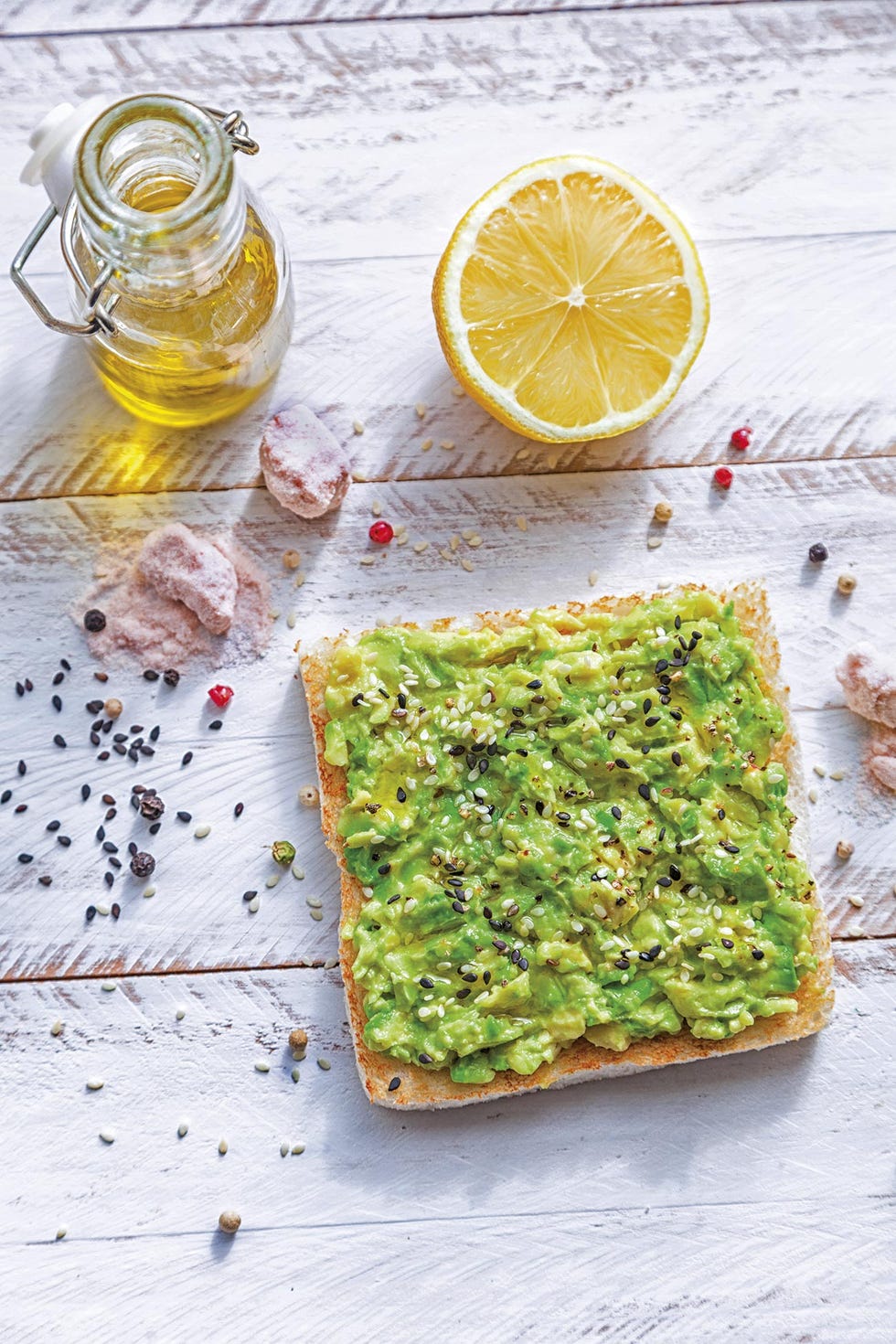 tostadas de aguacate