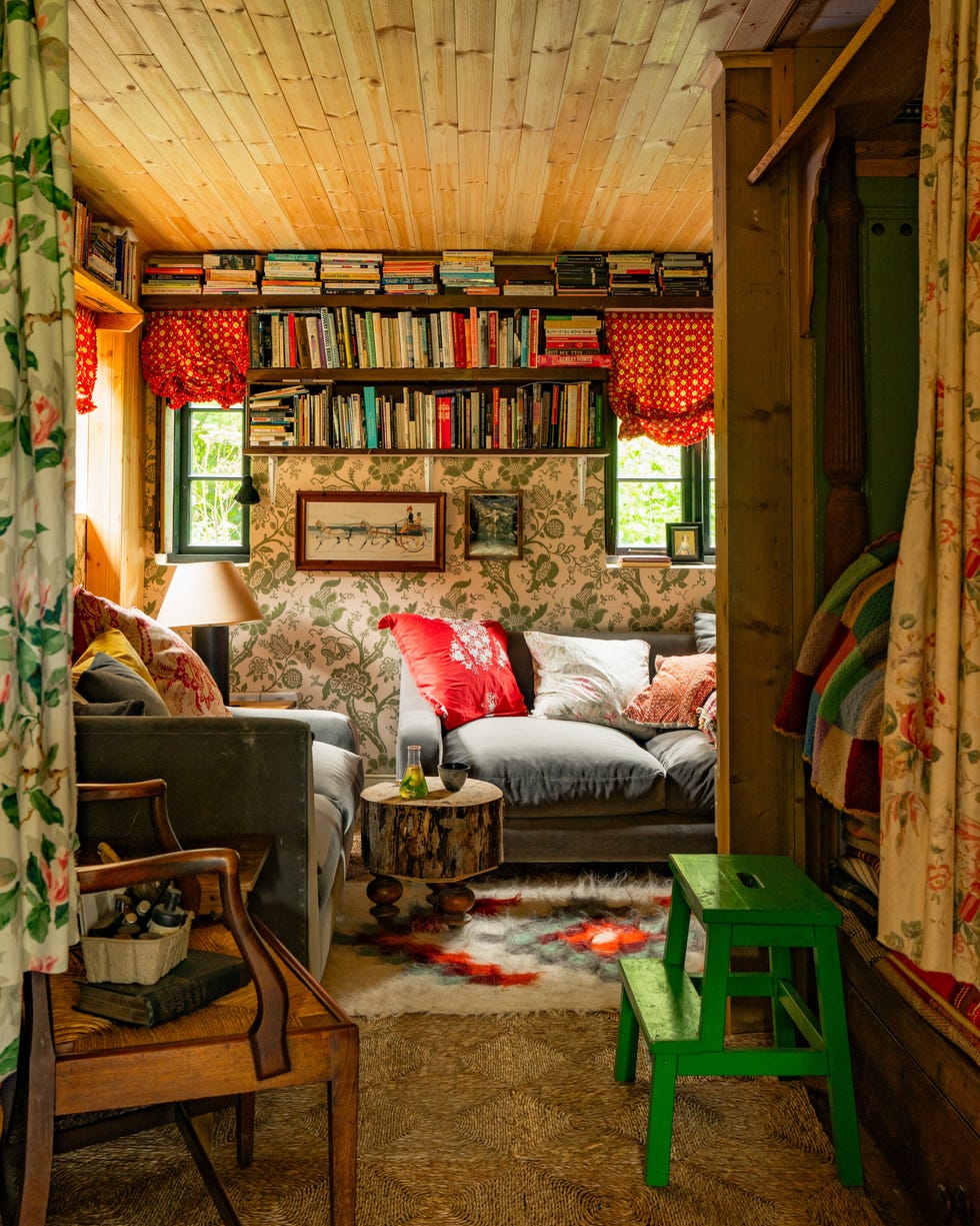 12 muebles y objetos decorativos de ikea perfectos para renovar casas de campo escalera de madera
