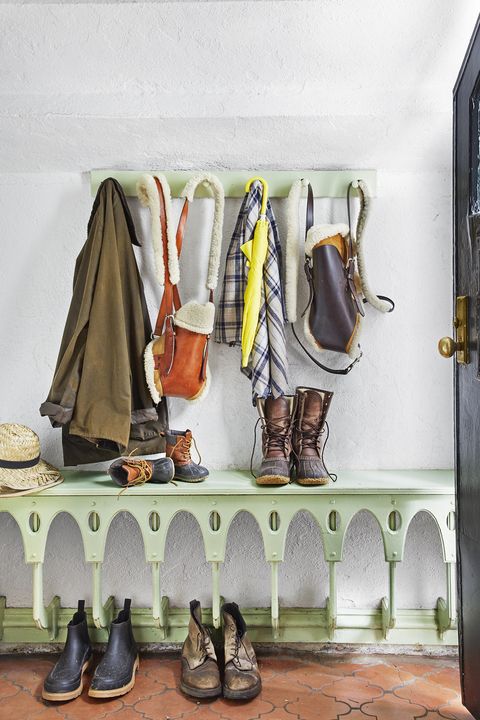 country decorating ideas entryway