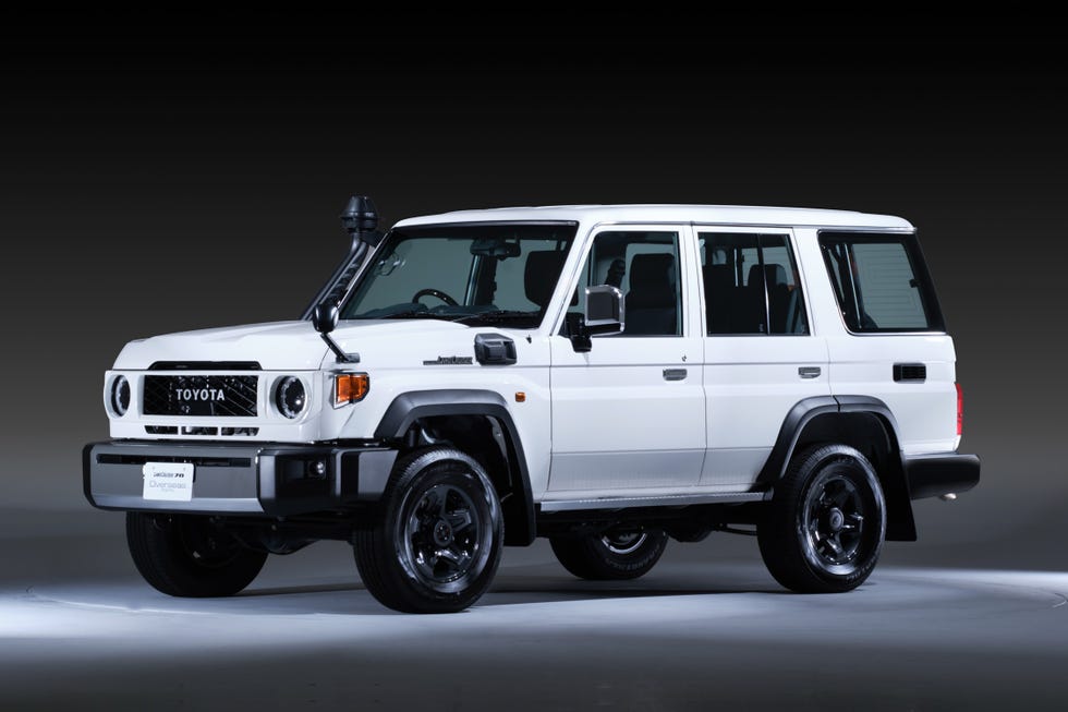 toyota-at-tokyo-salon-115-67819044a4662.jpg
