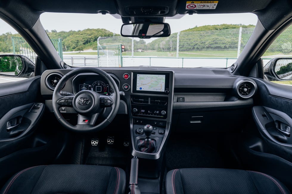 toyota gr yaris 2024