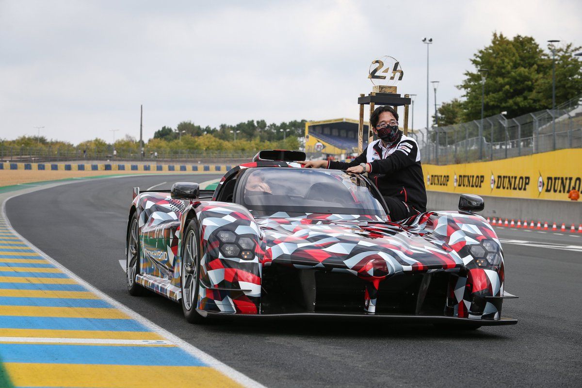 Cadillac Project GTP Hypercar Looks Like Batman's Le Mans Car