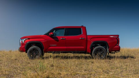 2022 toyota tundra with factory lift kit