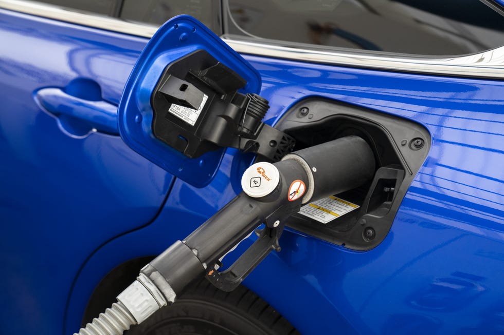 toyota mirai