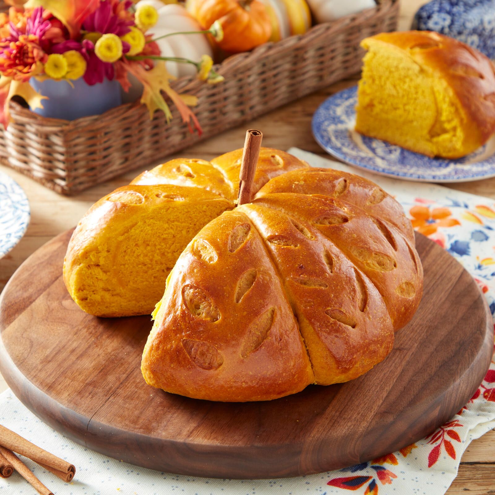 The Best Thanksgiving Bread Basket Ideas