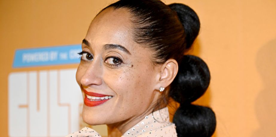 <div>Tracee Ellis Ross Dropped An Epic, Booty-Shakin' IG Tribute To Mom Diana Ross</div>