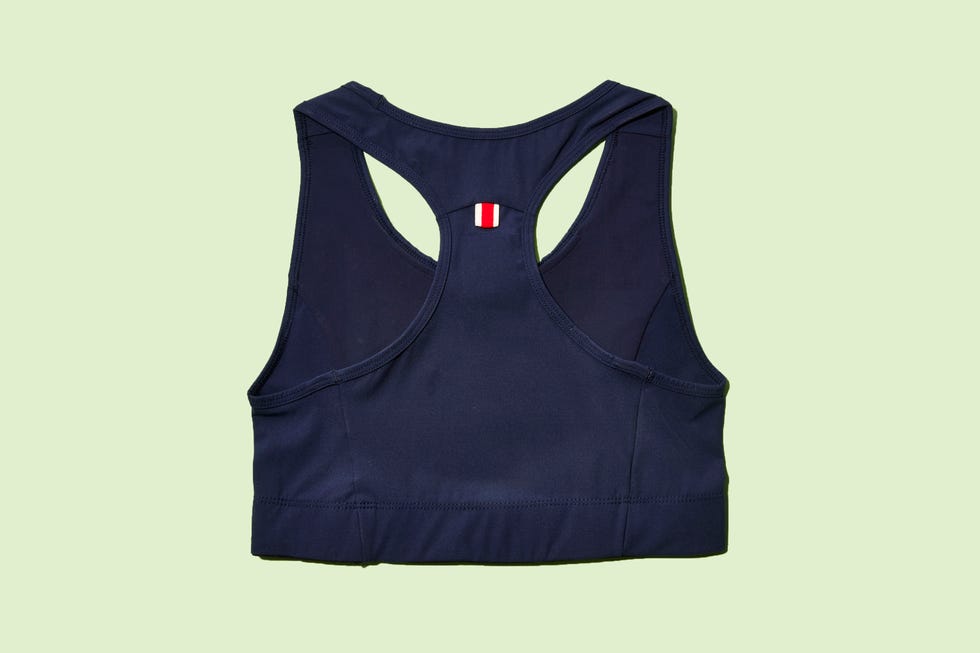 Clothing, Black, Sleeveless shirt, Outerwear, Undergarment, Active tank, Sportswear, Sleeve, Vest, T-shirt, 