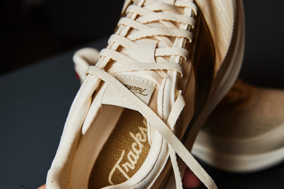 tracksmith eliot racer