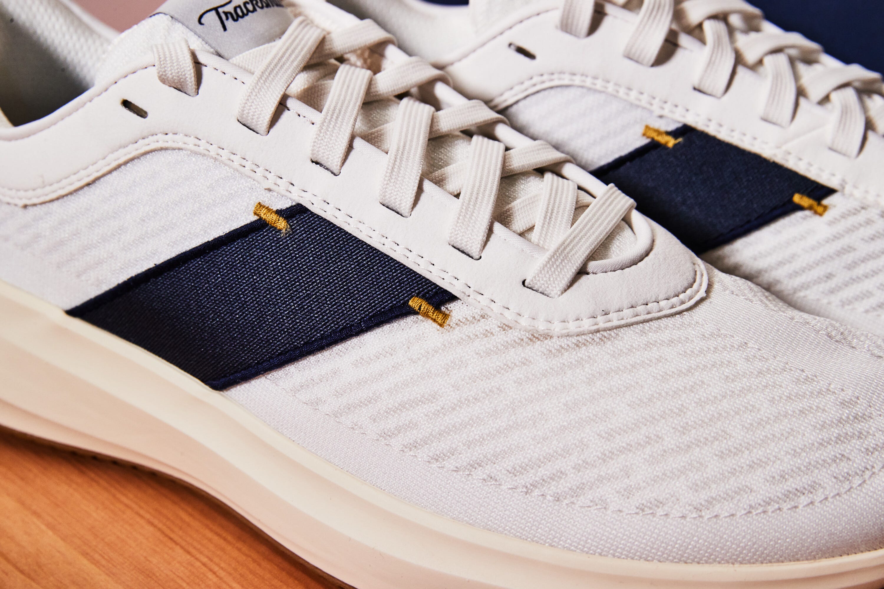tracksmith eliot runner