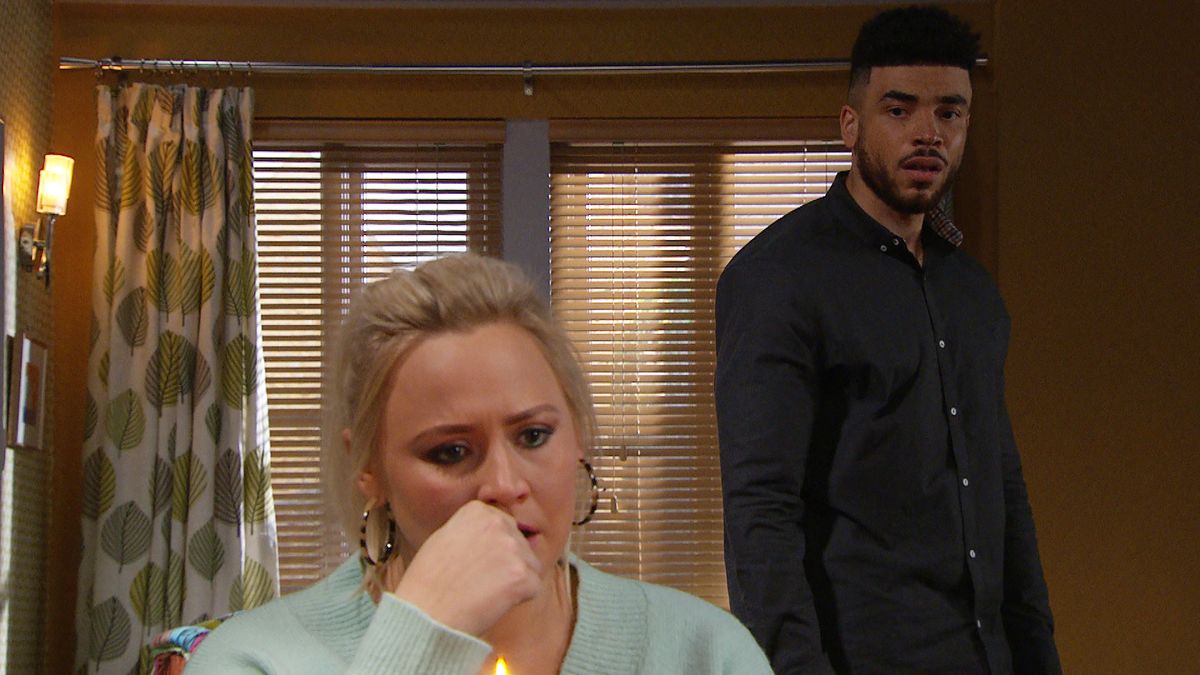 preview for Emmerdale Soap Scoop! Meena is caught out by Manpreet