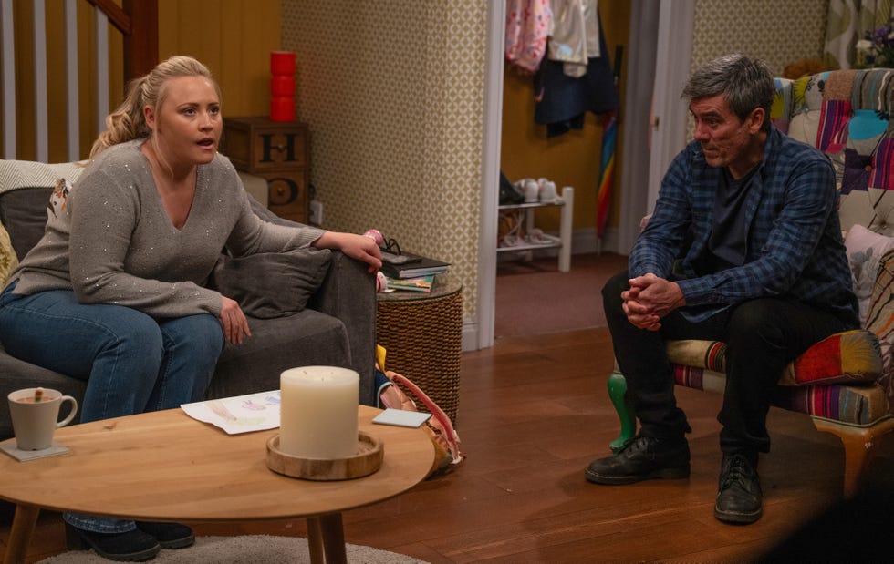 tracy robinson, cain dingle, emmerdale