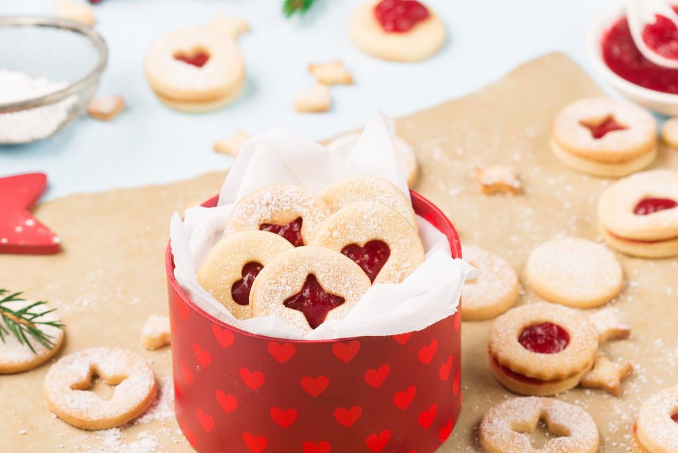 traditional austrian christmas cookies linzer biscuits filled with raspberry jam
