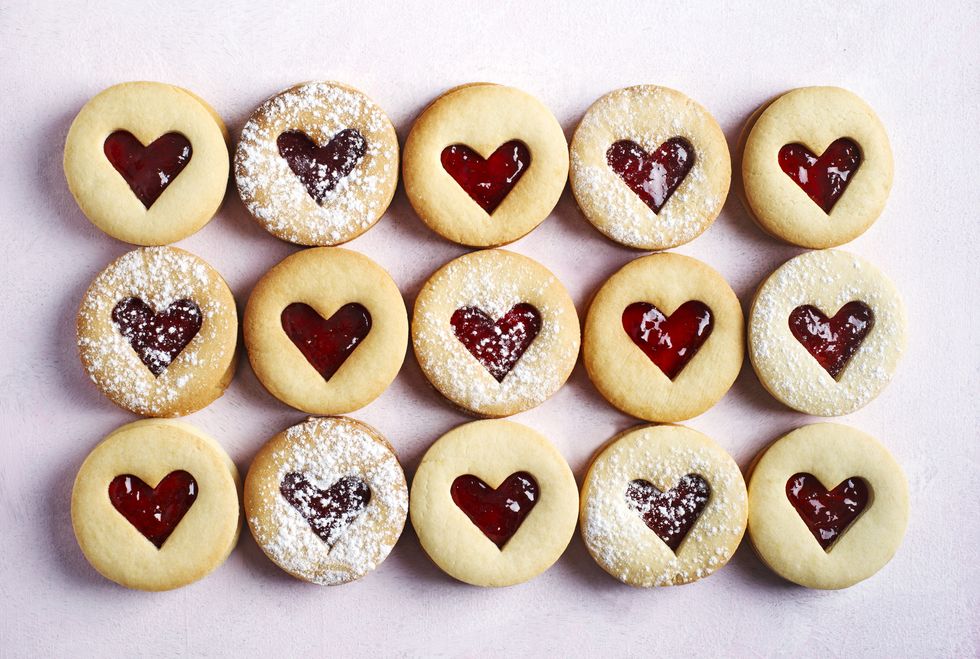 traditional linzer cookie with strawberry jam