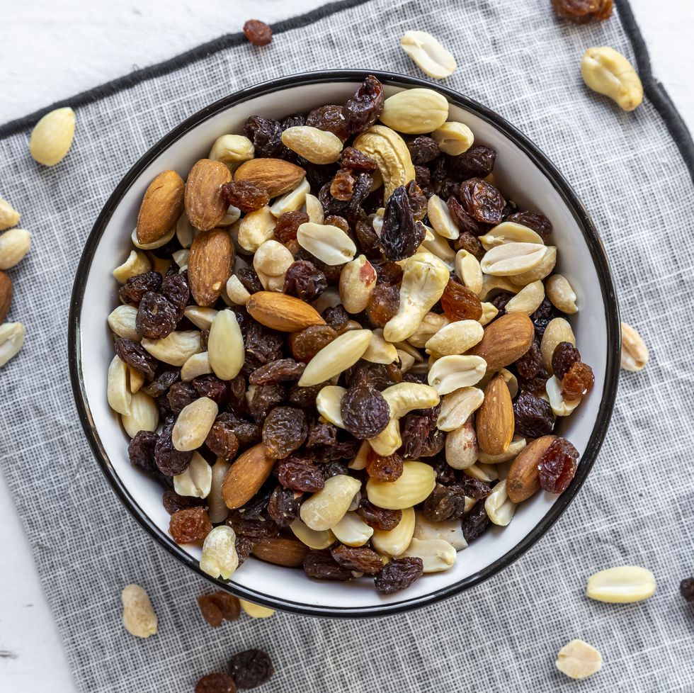 trail mix for good housekeeping's high calorie snacks
