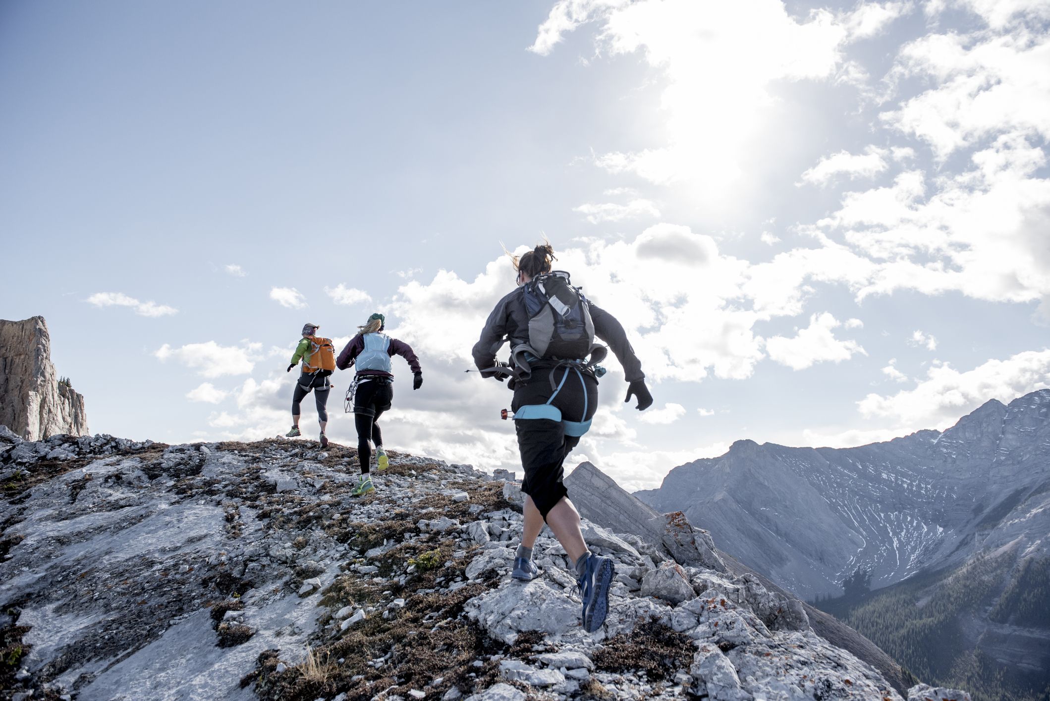 What to carry for Alps trail running and peak climbing