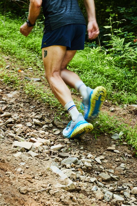 hoka tennine trail running shoe