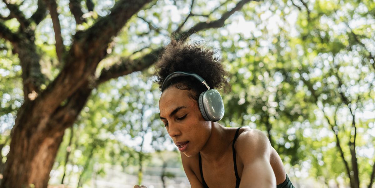 https://hips.hearstapps.com/hmg-prod/images/transgender-woman-looking-at-your-watch-while-royalty-free-image-1754599471.pjpeg?crop=1.00xw:0.752xh;0,0.156xh&resize=1200:*