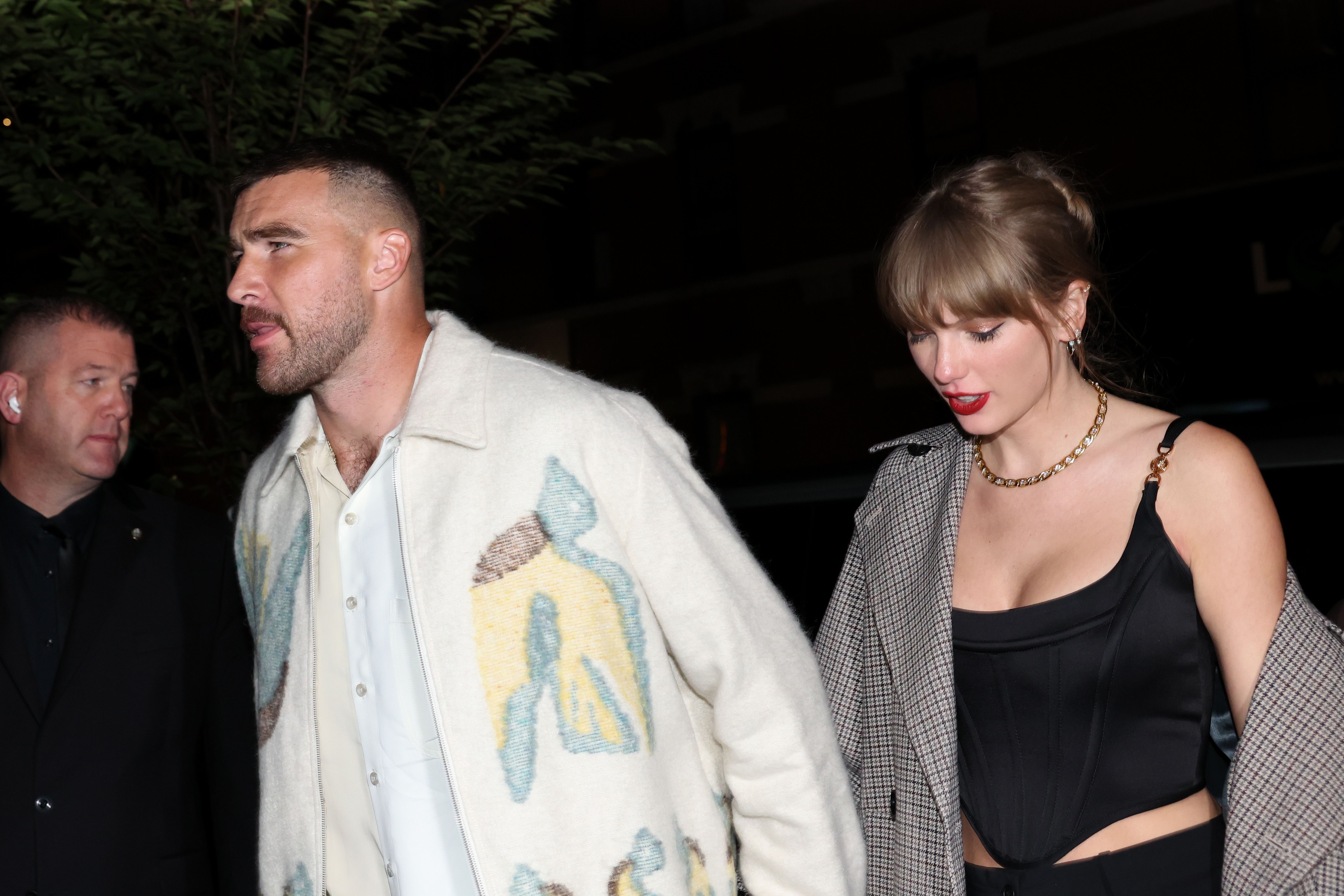 Travis Kelce Reveals Details About His NYE With Taylor Swift