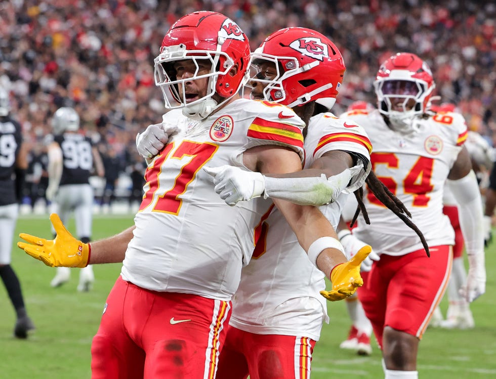 kansas city chiefs v las vegas raiders