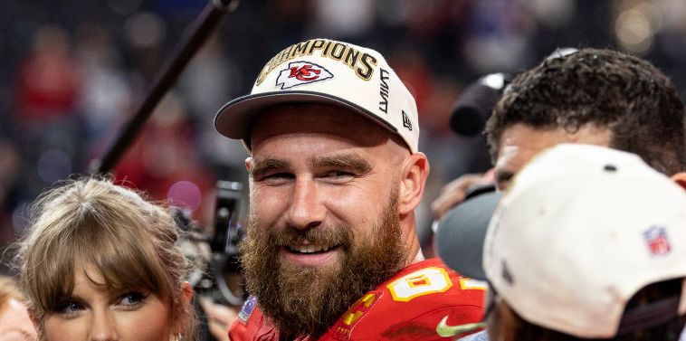 No, Taylor Swift Isn’t Encouraging Travis Kelce to Retire from Football