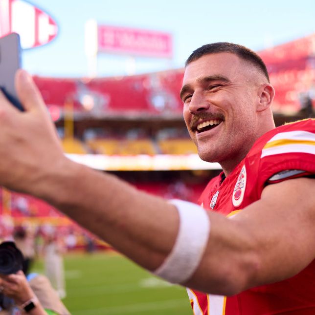 Travis Kelce Wears Cleveland-Inspired Outfit to Chiefs Game
