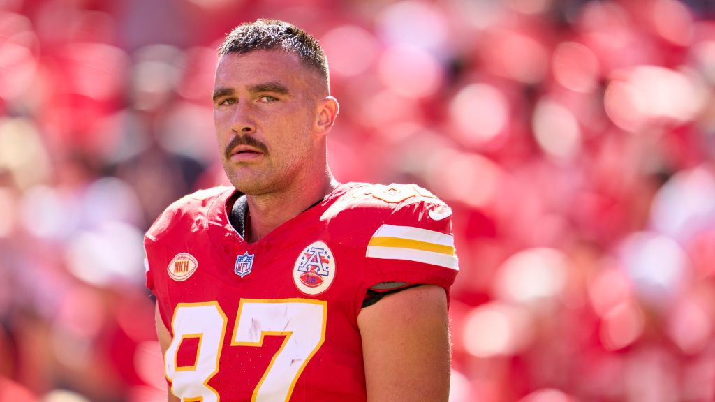preview for Taylor Swift is at Arrowhead to watch Travis Kelce and the Chiefs take on the Bears