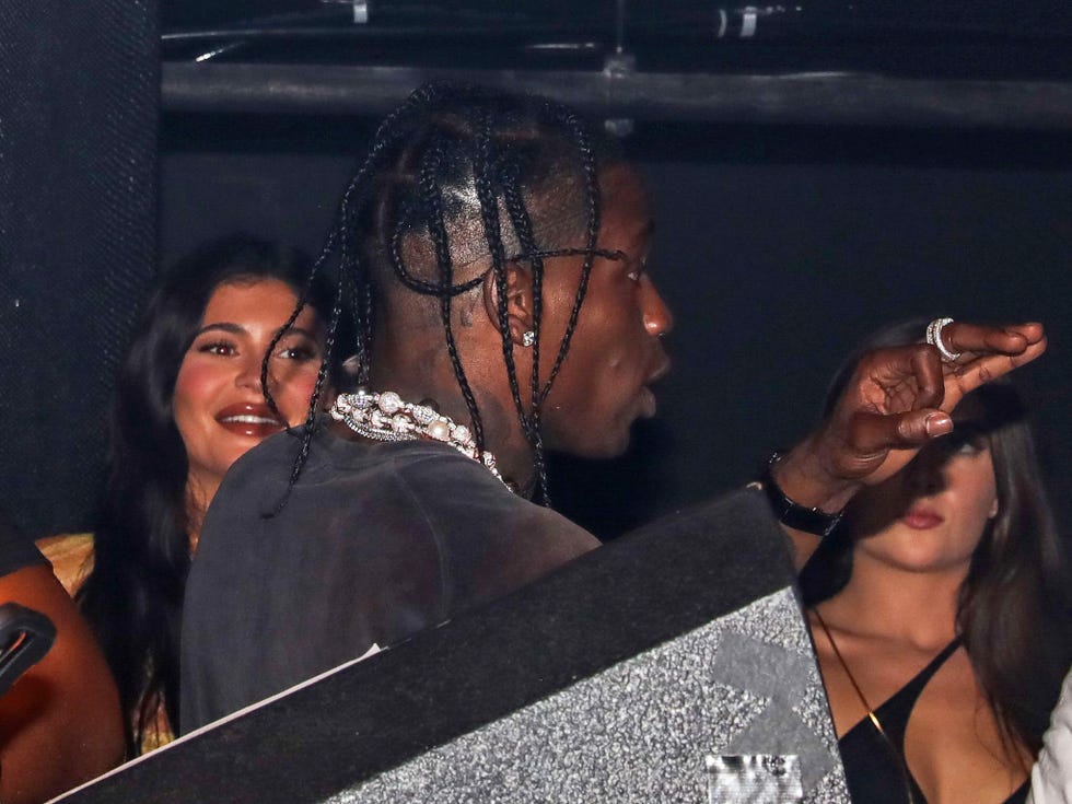 kylie jenner and travis scott out in miami