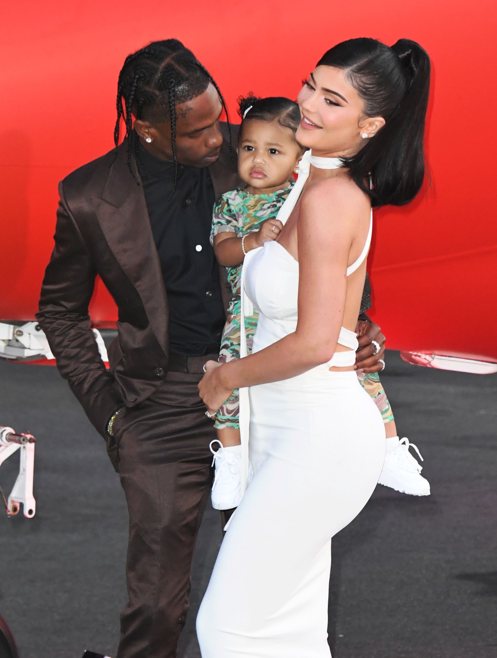 Are Kylie Jenner and Travis Scott Back Together? - What Their Relationship  Is Like During Christmas 2019