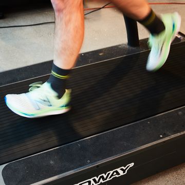 treadmill Neon shoes