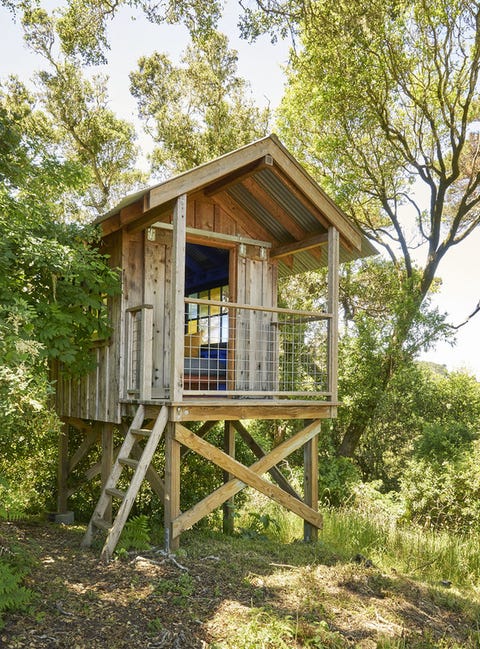 House, Nature reserve, Tree, Cottage, Building, Shack, Landscape, Woodland, Forest, Outdoor structure, 