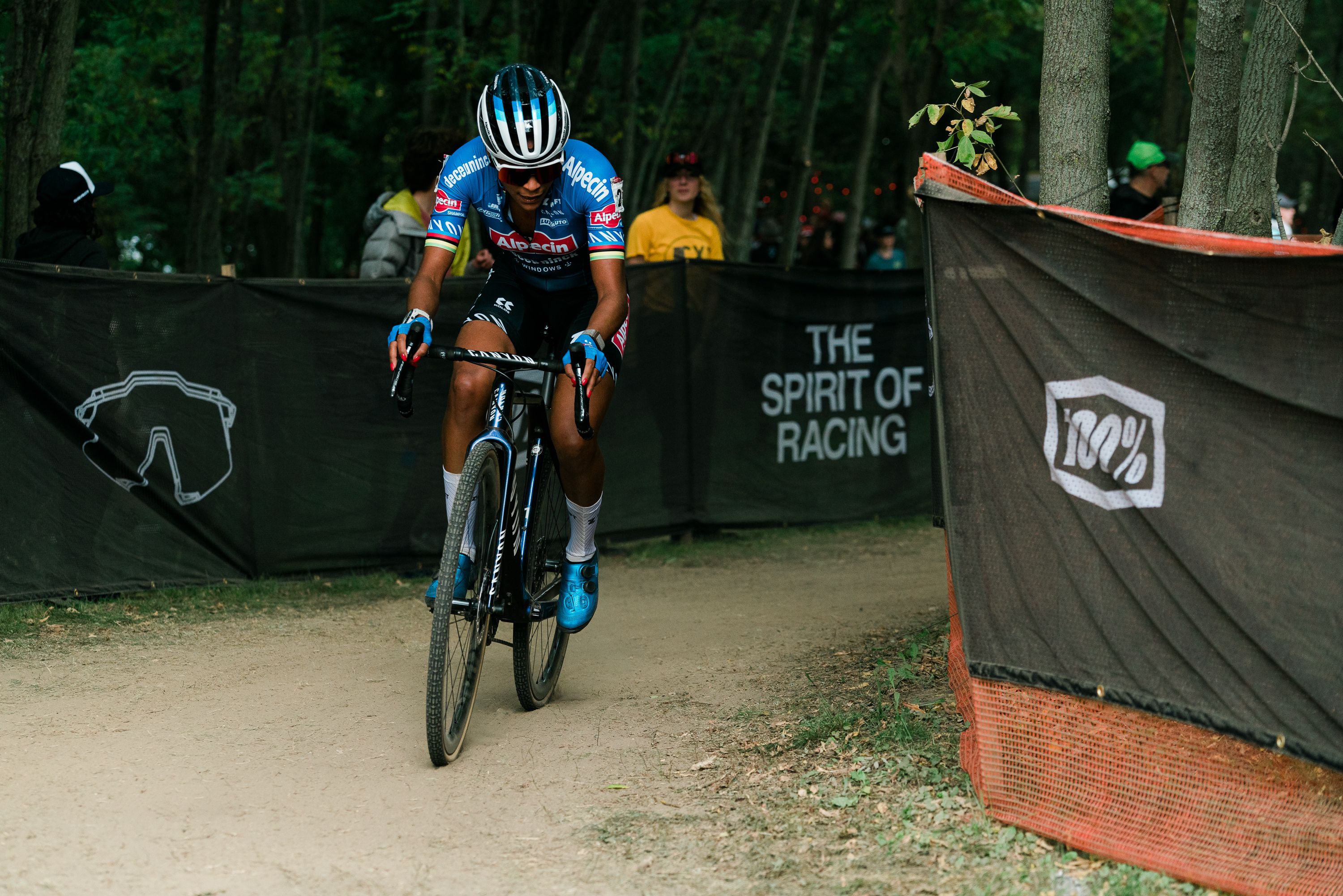 Cyclocross Fandom Is Alive and Well—The Trek World Cup in Waterloo Proves It