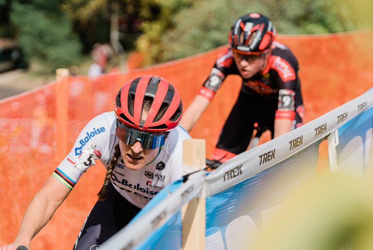 Cyclocross Fandom Is Alive and Well—The Trek World Cup in Waterloo