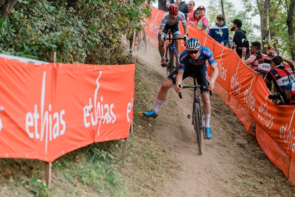 Cyclocross Fandom Is Alive and Well—The Trek World Cup in Waterloo