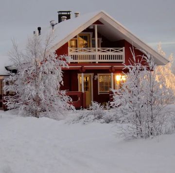 trending travel destinations for winter, airbnb