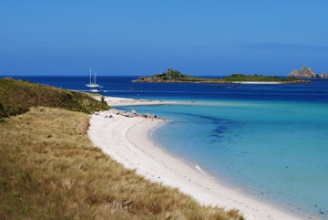 isles of scilly beaches