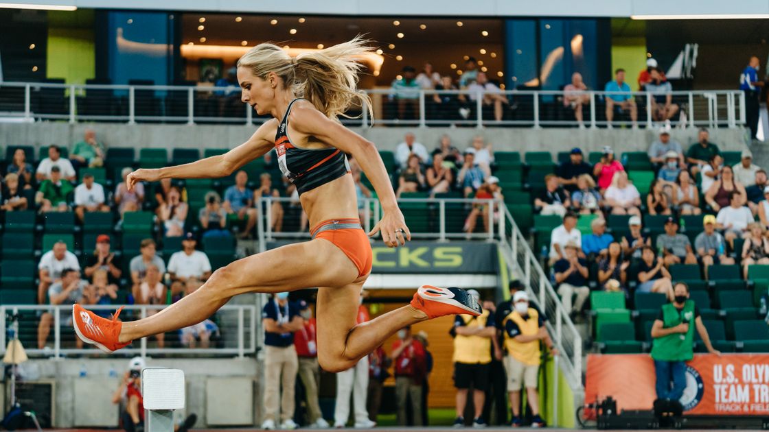 preview for Emma Coburn Wins the Women’s Steeplechase at the Olympic Trials