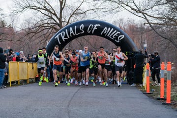 runners start a race