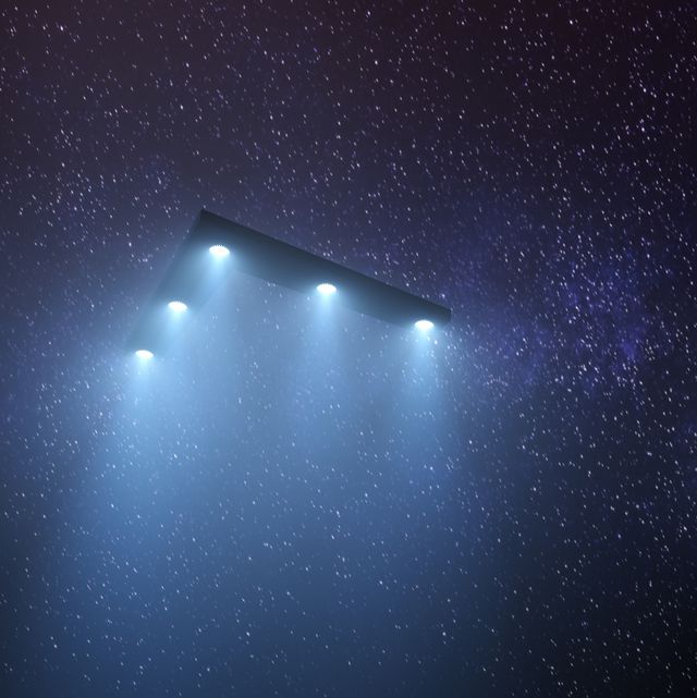 ufo triangular unidentified flying object