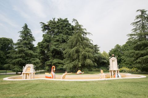 La Triennale di Milano is een design en kunstmuseum dat is gevestigd in het Palazzo dellArte in het stadspark Parco Sempione