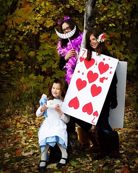 trio halloween costumes alice in wonderland