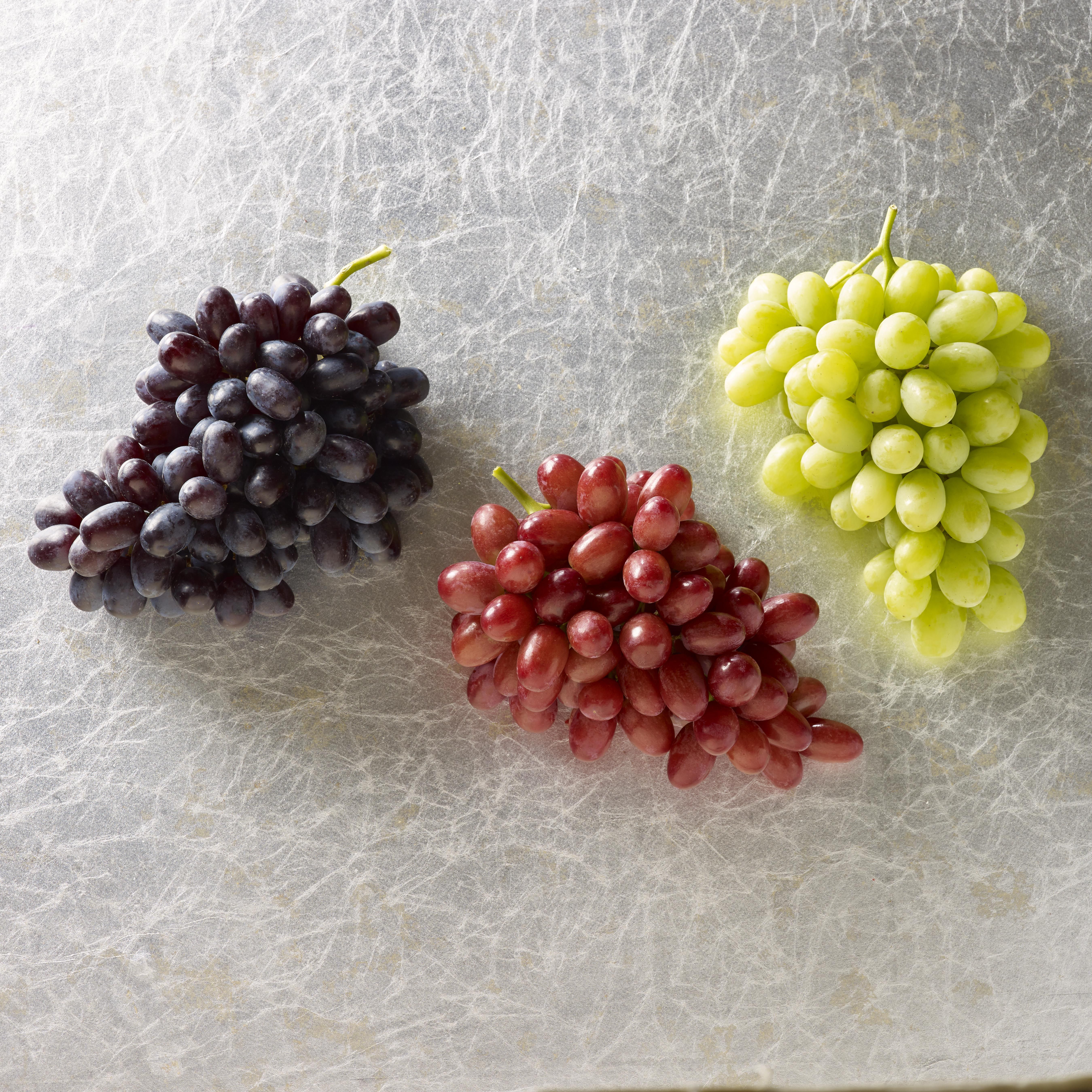 7 Health of Grapes - Are Red and Green Grapes Good for You?